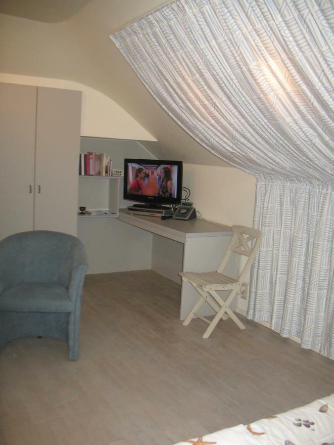 Bed and Breakfast B&Logies De Duinroos Koksijde Exterior foto